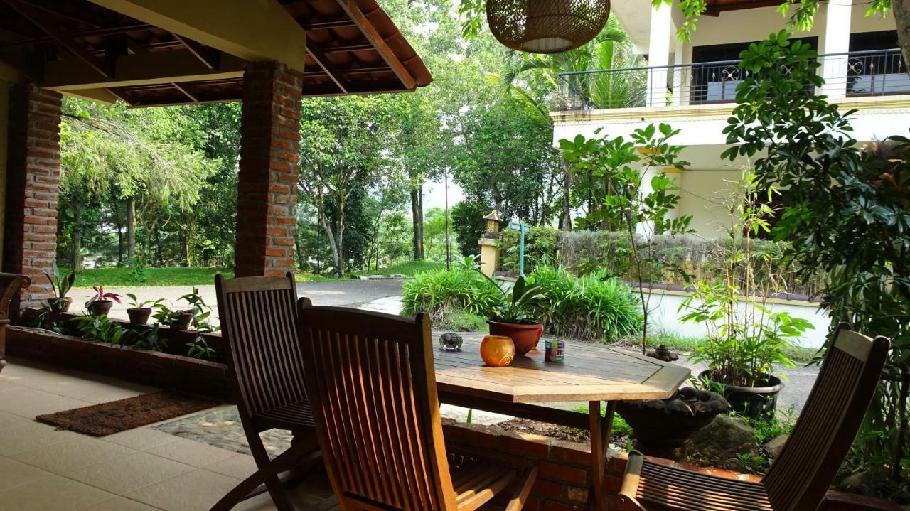 Pondok Pakuan Bogor Luaran gambar